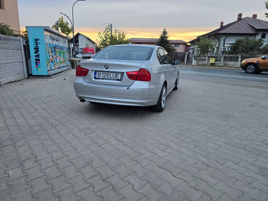 BMW Seria 3 2009 — imagine 3