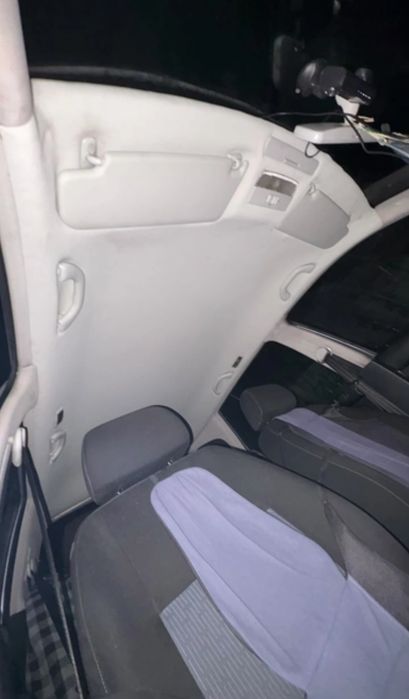 Retapitare plafoane auto