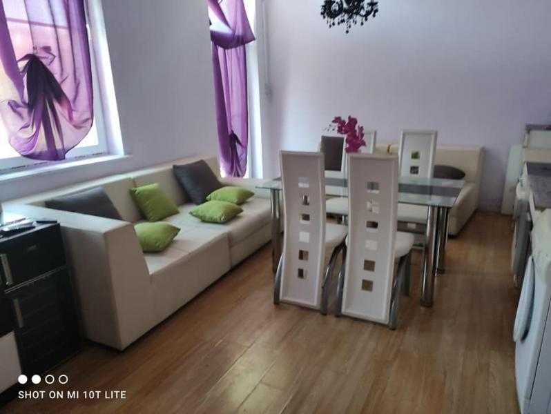 Двустаен апартамент в ТОП Център