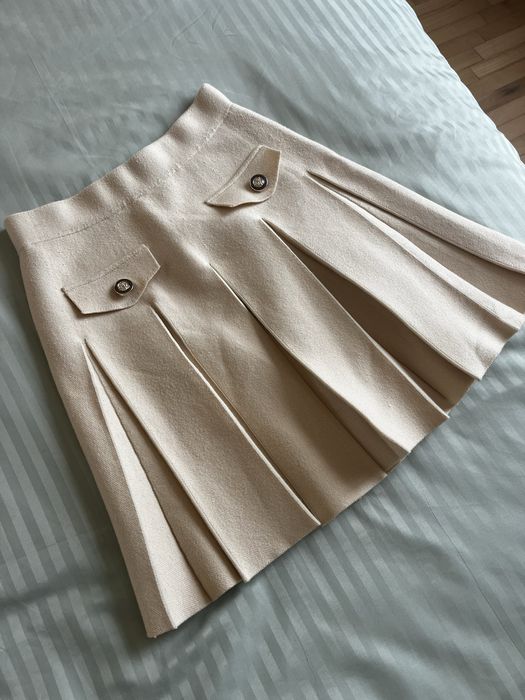 Нова пола Lynee и нова плисирана пола