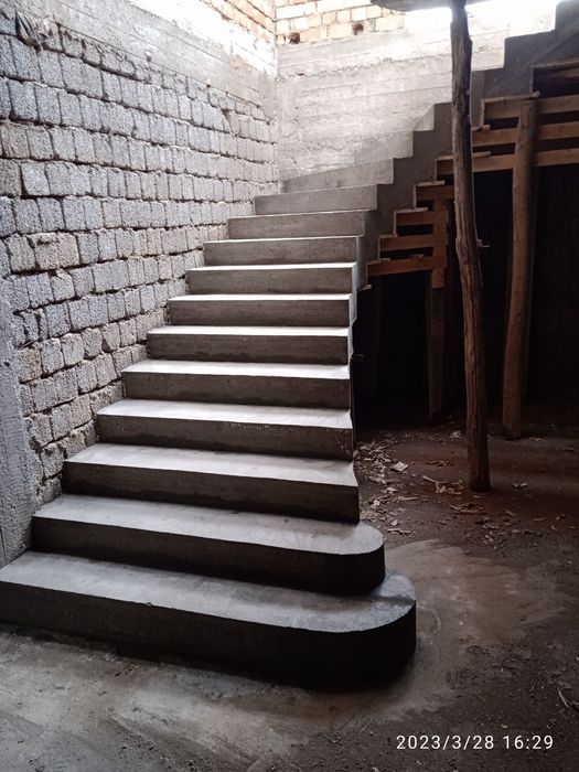 Zina lestnisa buxoro