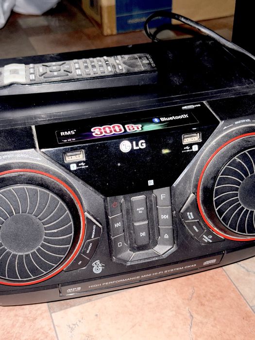 Продам музыкальный центр