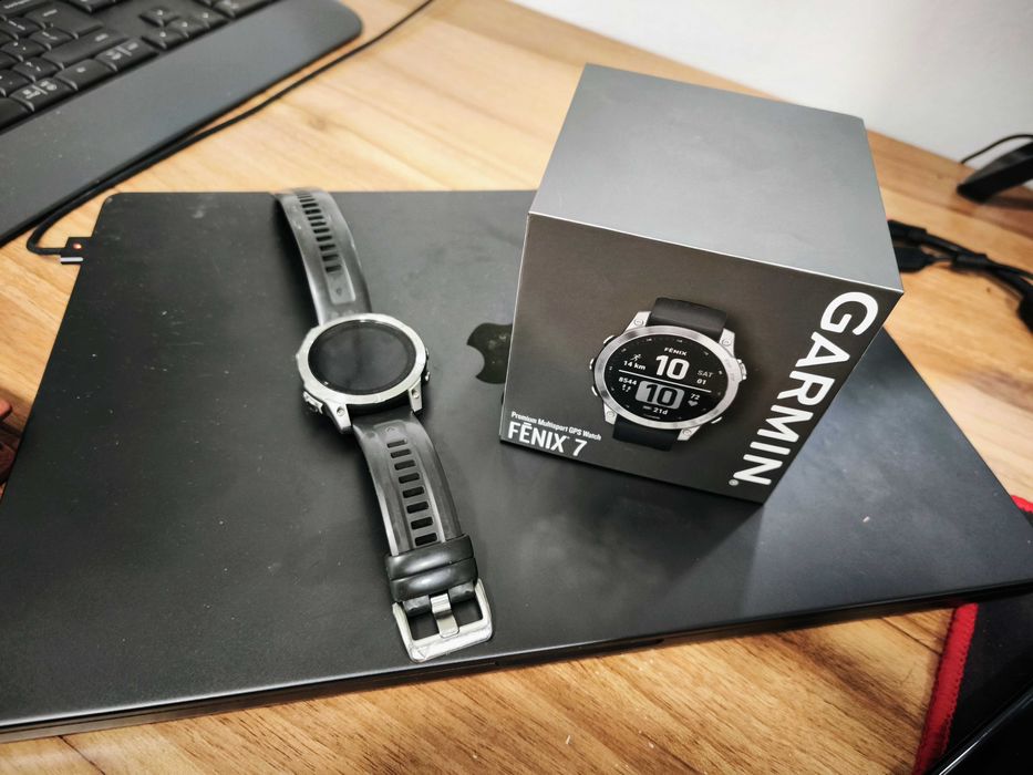 Garmin Fenix 7, 47 mm, Silicone strap, Silver/Graphite