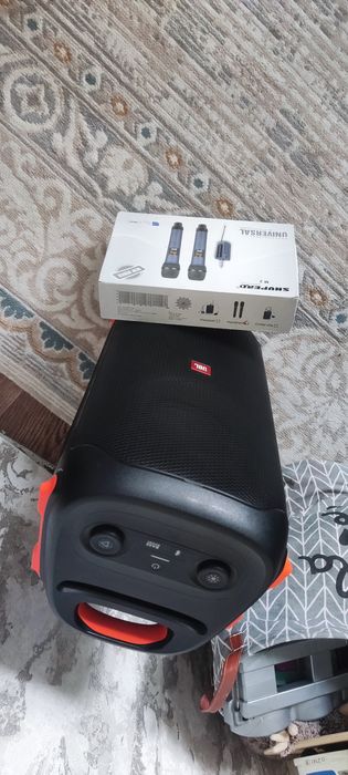 Портативная колонка JBL PartyBox 110