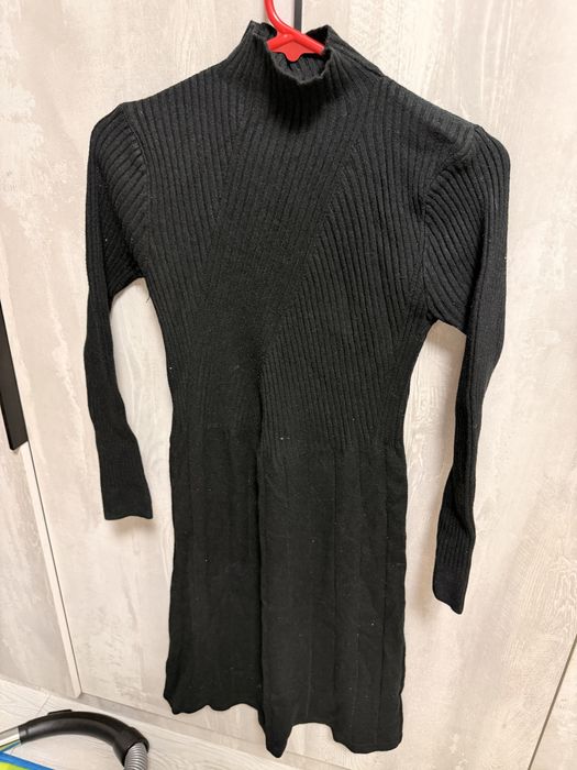 Кардиган , кофта 1-2 килген бари тек