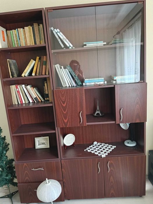 Da vanzare mobilier in stare foarte buna la preturi avantajoase