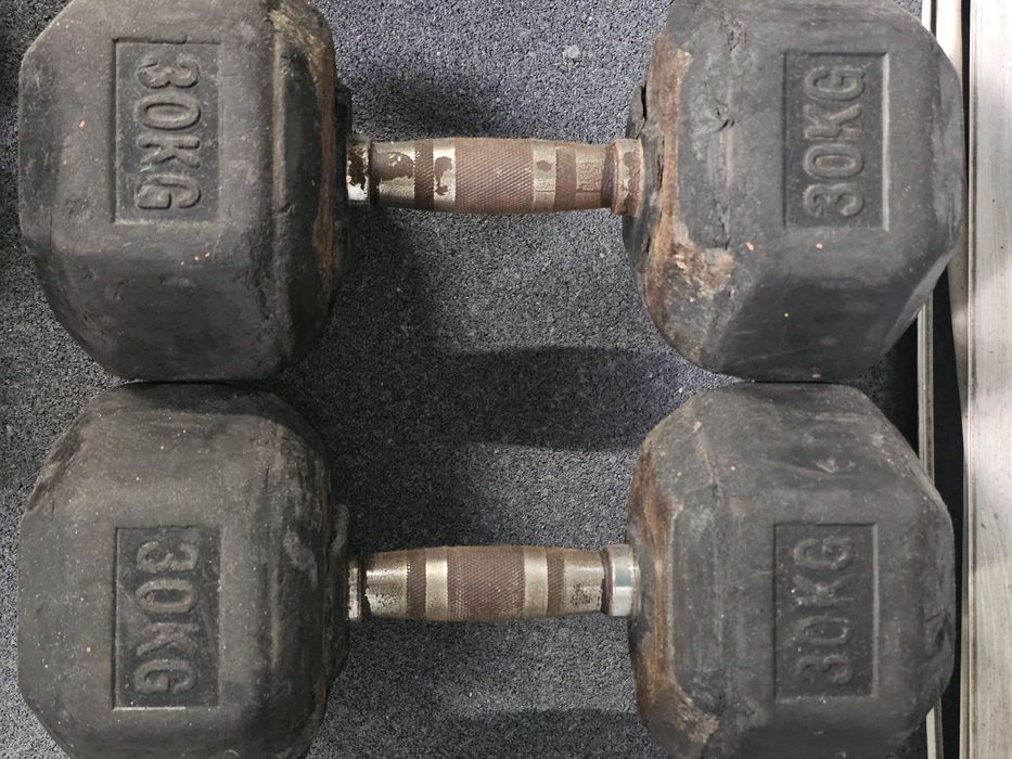 Шестоъгълни дъмбели (Hex Dumbbells)