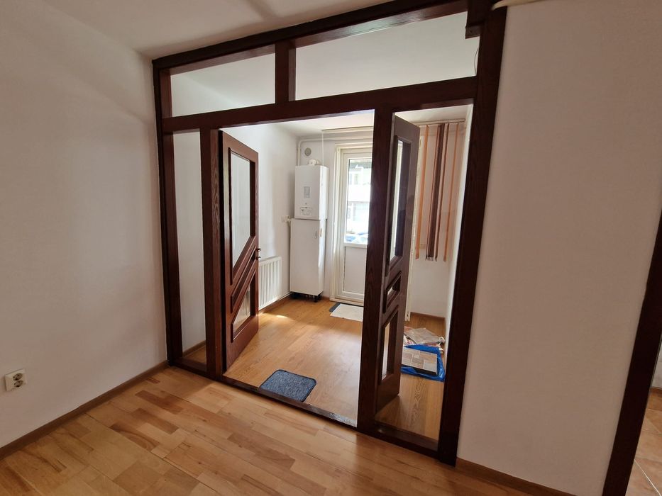 Apartament central zona Unic