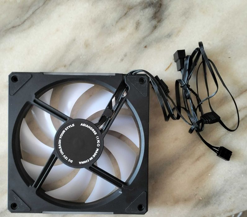 Pc fan с размери 140x140x25mm / вентилатор за компютър