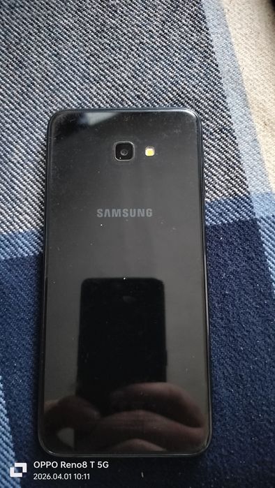 Продам телефон самсунг