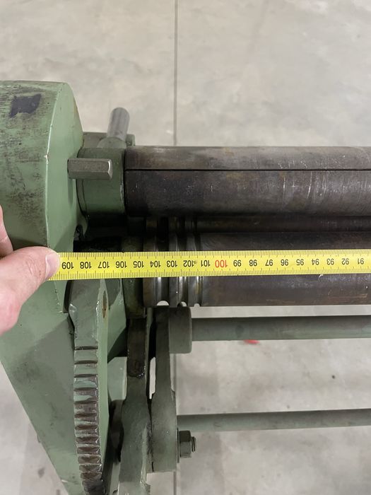 Masina de roluit tabla.