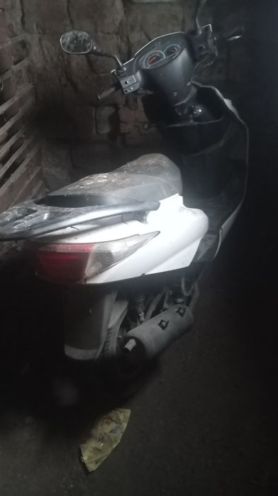 Продам скутер м 8