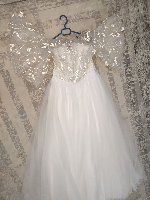 38 тыс тг Свадебное платье счастливое!!!