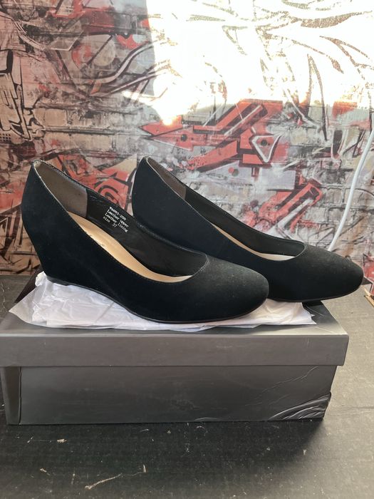 Туфли замшевые женские