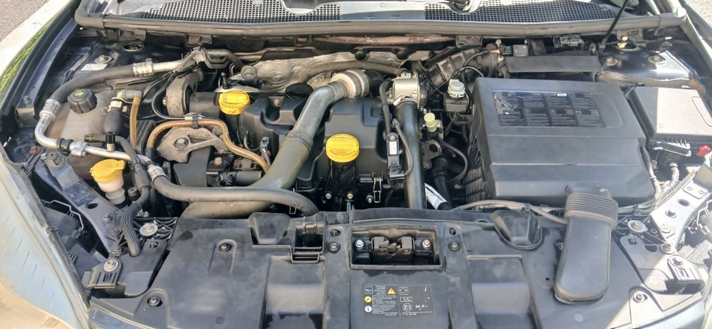 Vând renault megan 3  2009.  1.5 dci,diesel 110cp