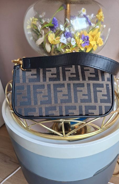 Geanta fendi small