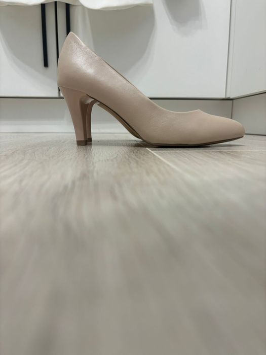 Туфли женские 37 размера