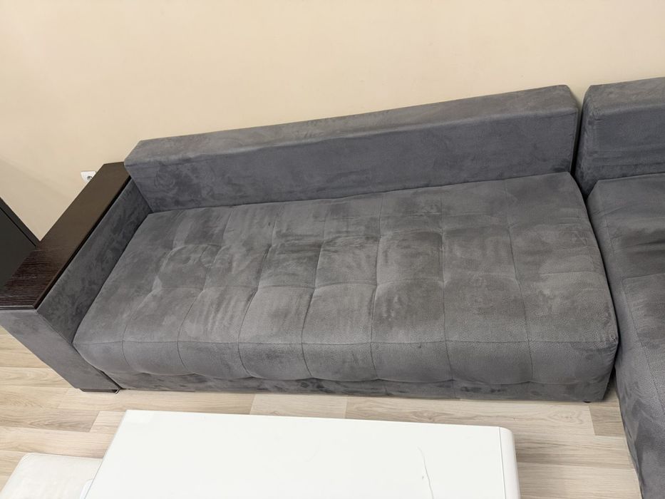 Разтегателен Диван