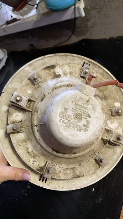 Продам комплет ламп настенных для бассейна