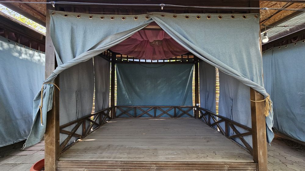 Продаю топчан в хорошем состоянии