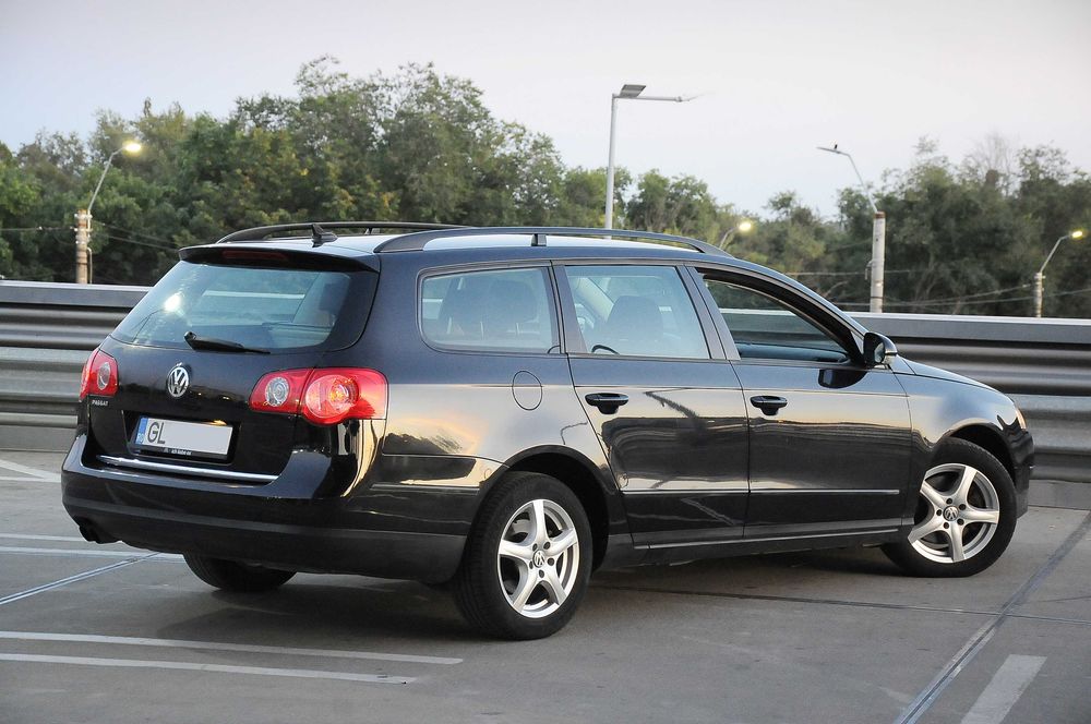 VOLKSWAGEN Passat 2010 — imagine 3