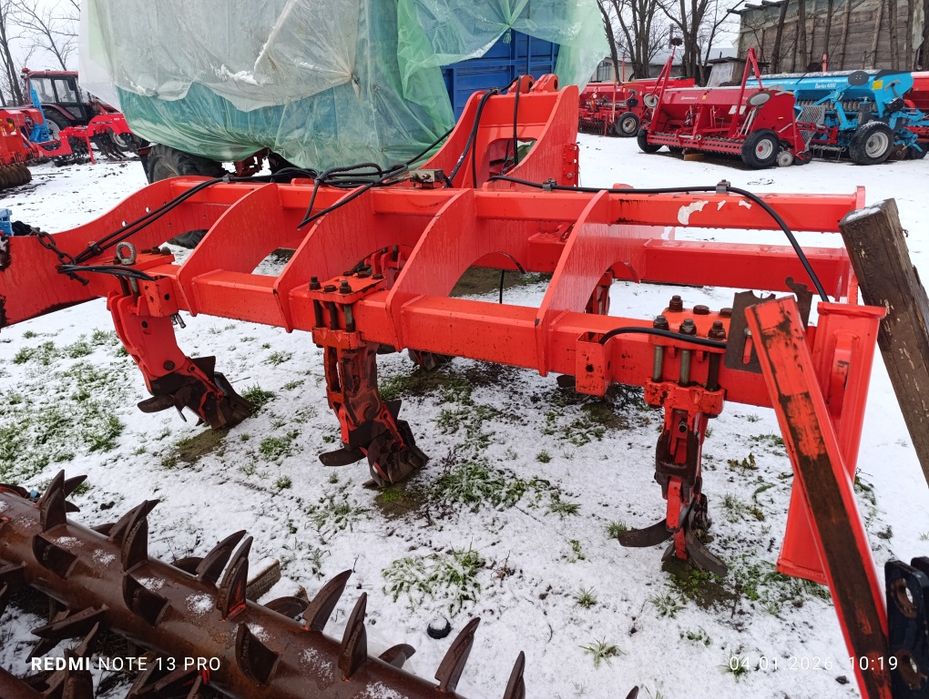 Subsolier siptec 2.5m și gaspardo 3m 5 ancore tăvălug hidraulic