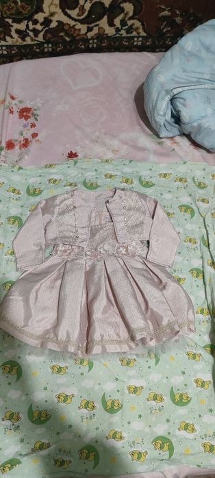 Продам детское платье