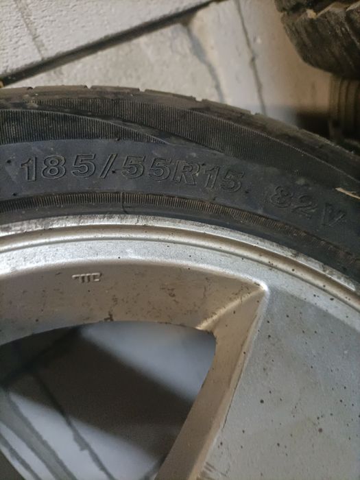 De vânzare toți de aliaj