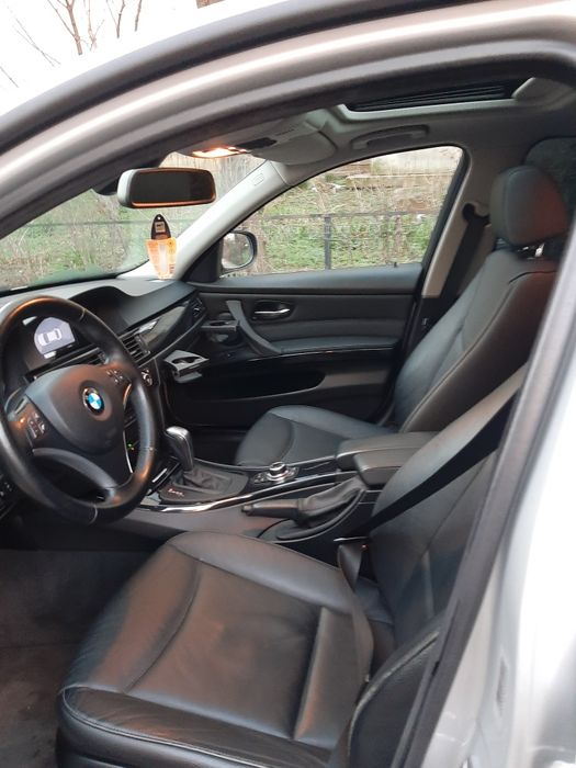 BMW Seria 3 2009 — imagine 5