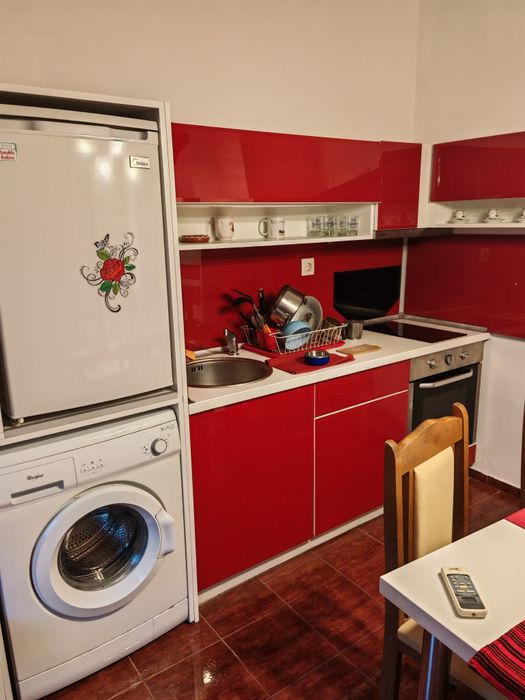 Апартамент  и студио под наем