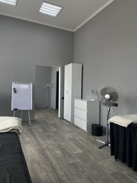 Продам студию в 40 кв м