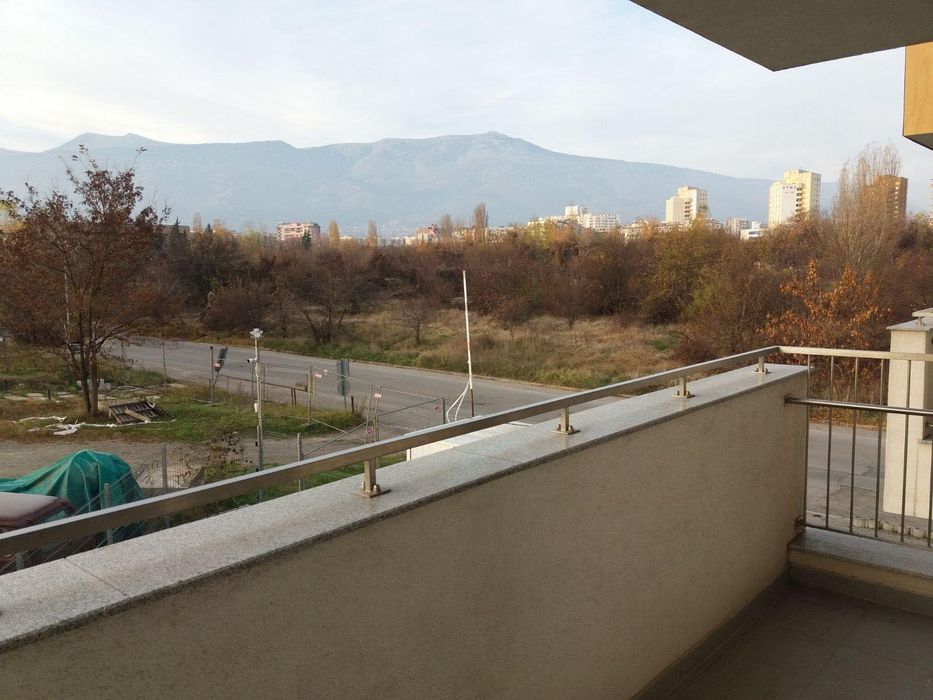 Дава се под наем Тристаен апартамент в София, Студентски град - 84 кв.м за 718.08 € - Снимка #9