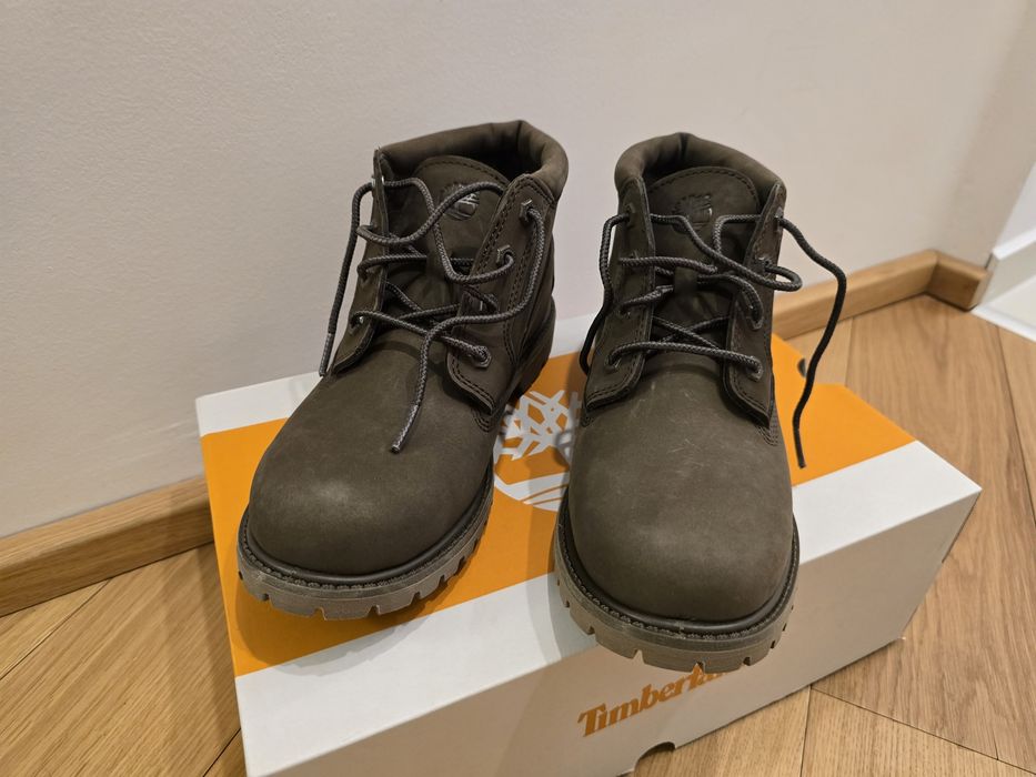 Нови женски обувки Timberland. 41-ви номер