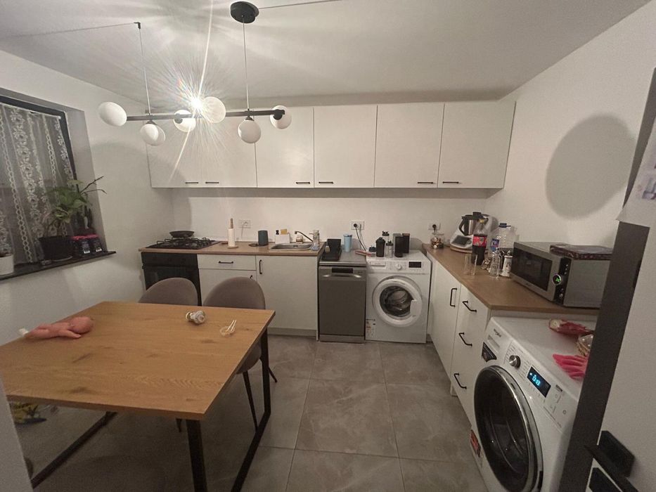 Casă în zonă semicentrală de vânzare – complet renovată, mobilată și utilată | Dej