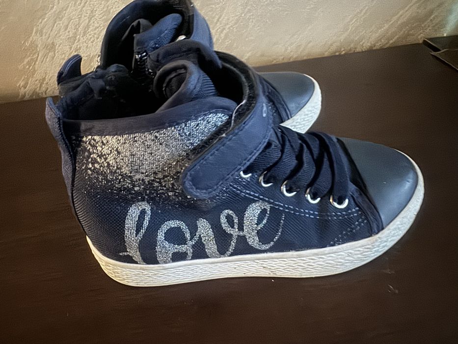 Обувки и боти 27 новер Geox като нови