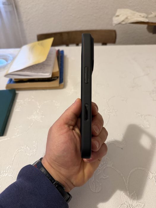 Кейс Benks за iphone 16 pro