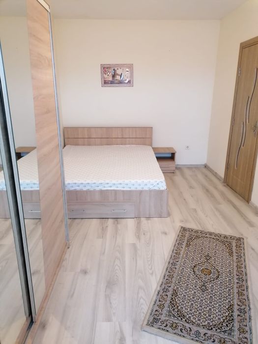 Închiriez garsoniera
