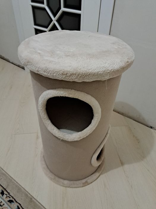 Пуф и лоток для кошек