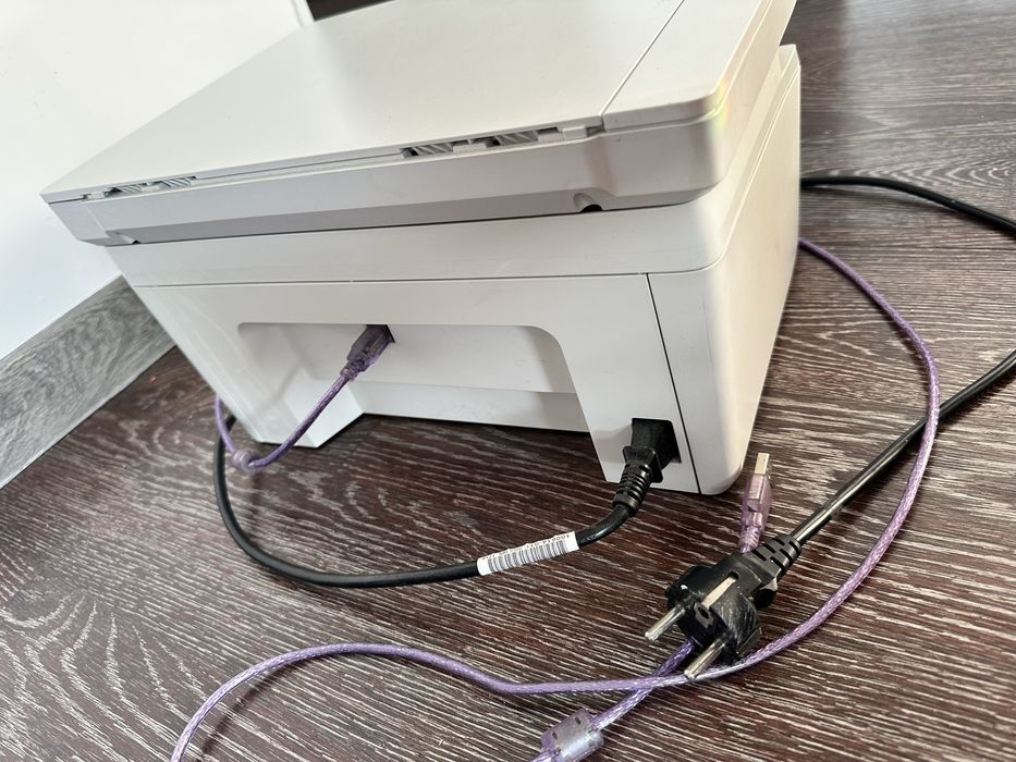 Продам принтер hp 3 в1 ч/б