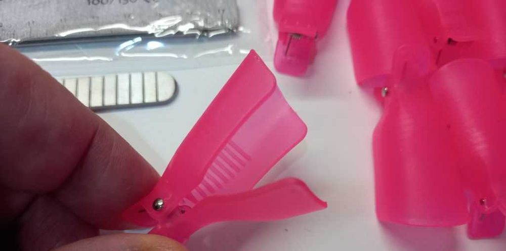 set cosmetic pentru manichiură / pedichiură, ca noi