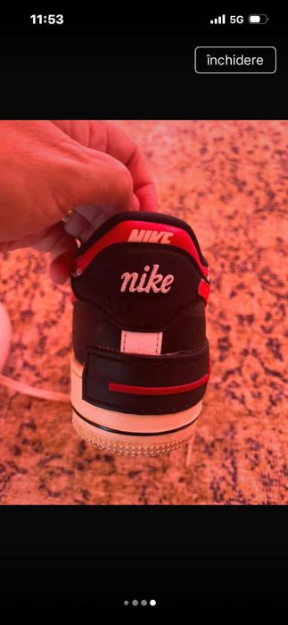 pupuci nike air force 1