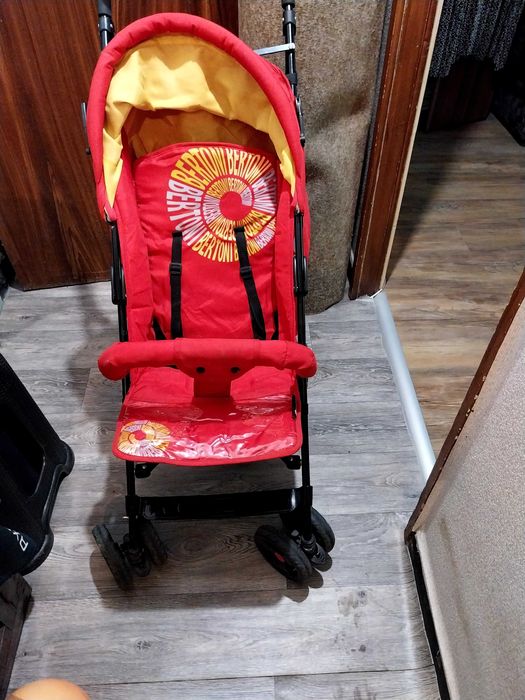 Бебешка количка Бертони