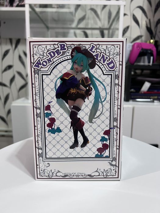 18 cm Hatsune Miku Wonderland Puss in Boots Figurină Anime Sigilată