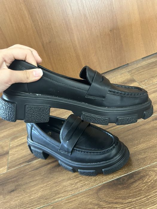 Лоферы женская обувь