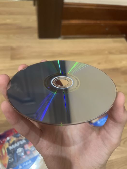 СРОЧНО продаю диск пс4/ пс5 Mafia trilogy