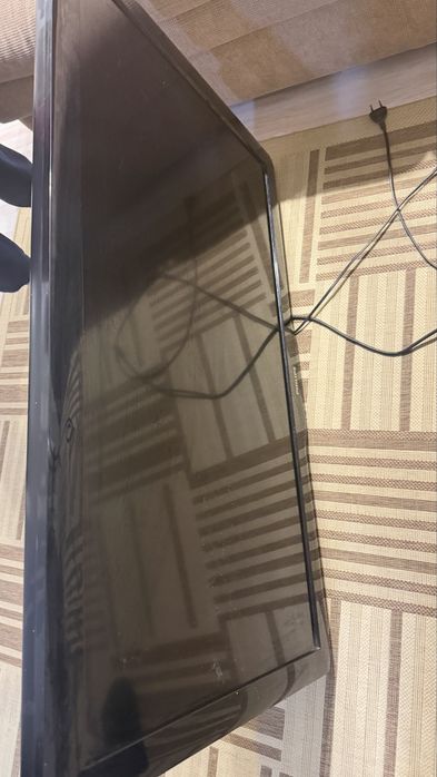 Телевизор PHILIPS