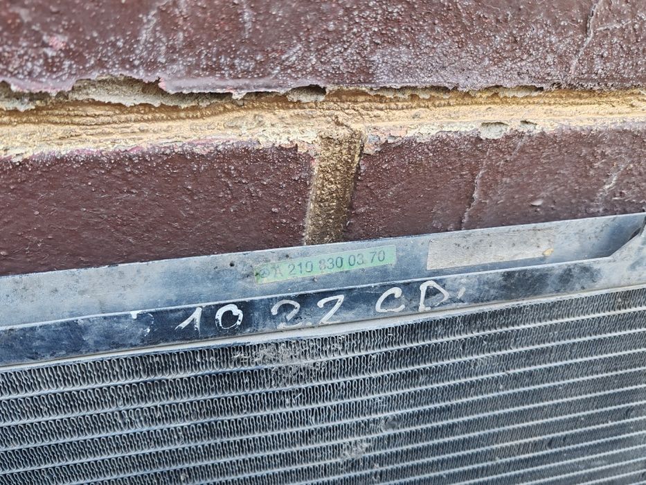 Мерседес 124 кандёр компрессор вентилятор радиатор сатылады