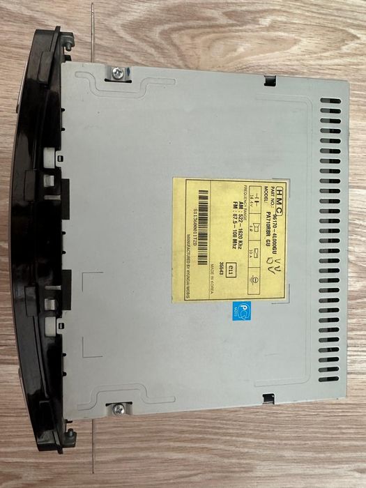 Продам штатную автомагнитолу