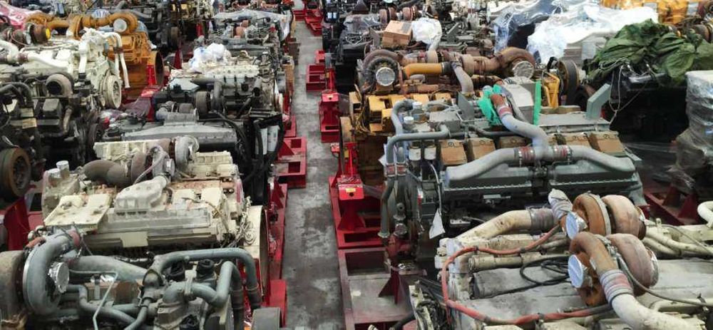 Motoare utilaje import Germania Caterpillar Doosan Hyundai piese motor excavator