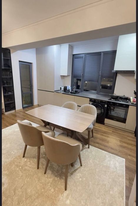 Мирзо улугбекский район. Буюк Ипак Йули/Буз базар 2/10/11. С ремонтом